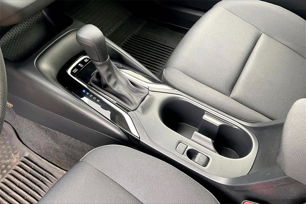 Used 2024 Toyota Corolla LE image 17