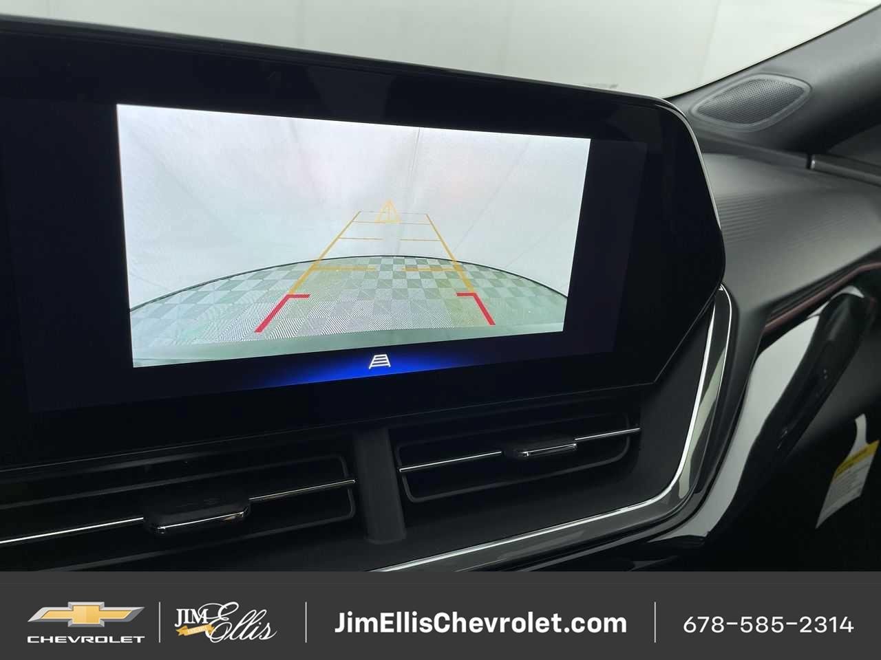 Certified 2025 Chevrolet Trax RS w/ Sunroof Package FWD image 14