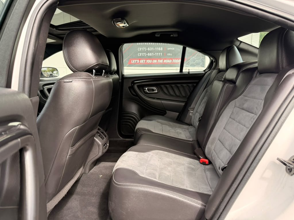 Used 2019 Ford Taurus SHO AWD/4WD image 26