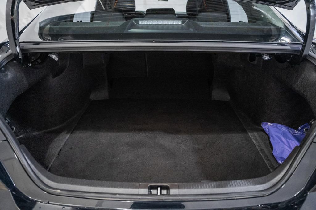 Used 2025 Toyota Camry LE image 10