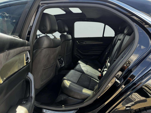Used 2019 Cadillac CTS V w/ Luxury Package image 37