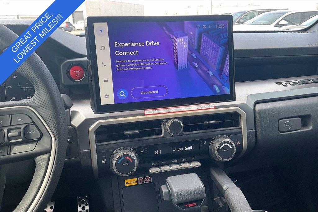 Used 2025 Toyota Tacoma TRD Sport w/ TRD Sport Upgrade Package image 9