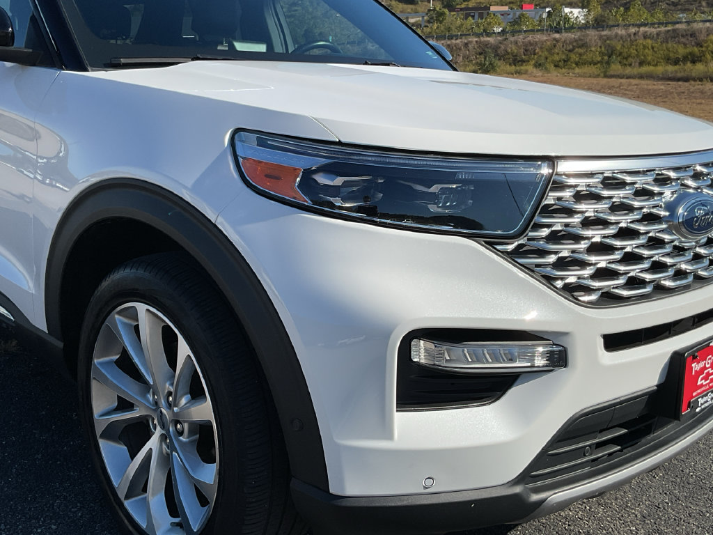 Used 2022 Ford Explorer Platinum w/ Equipment Group 601A AWD/4WD image 11