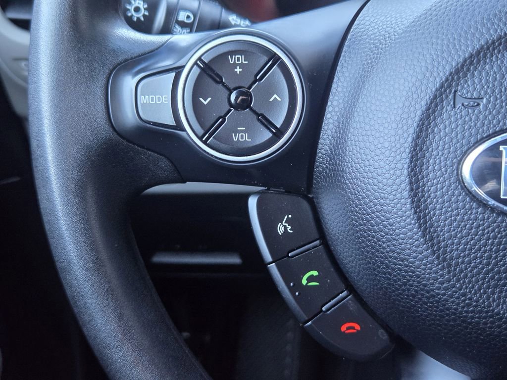 Used 2014 Kia Soul image 24