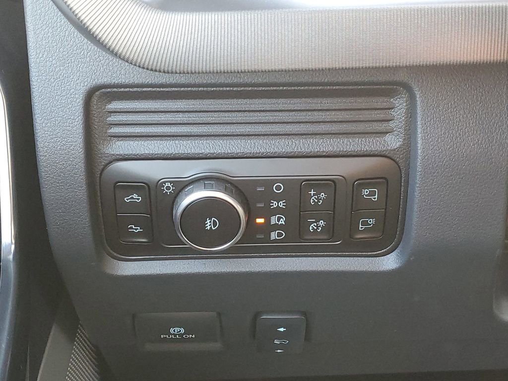 New 2026 Ford F350 4x4 Crew Cab Super Duty image 10