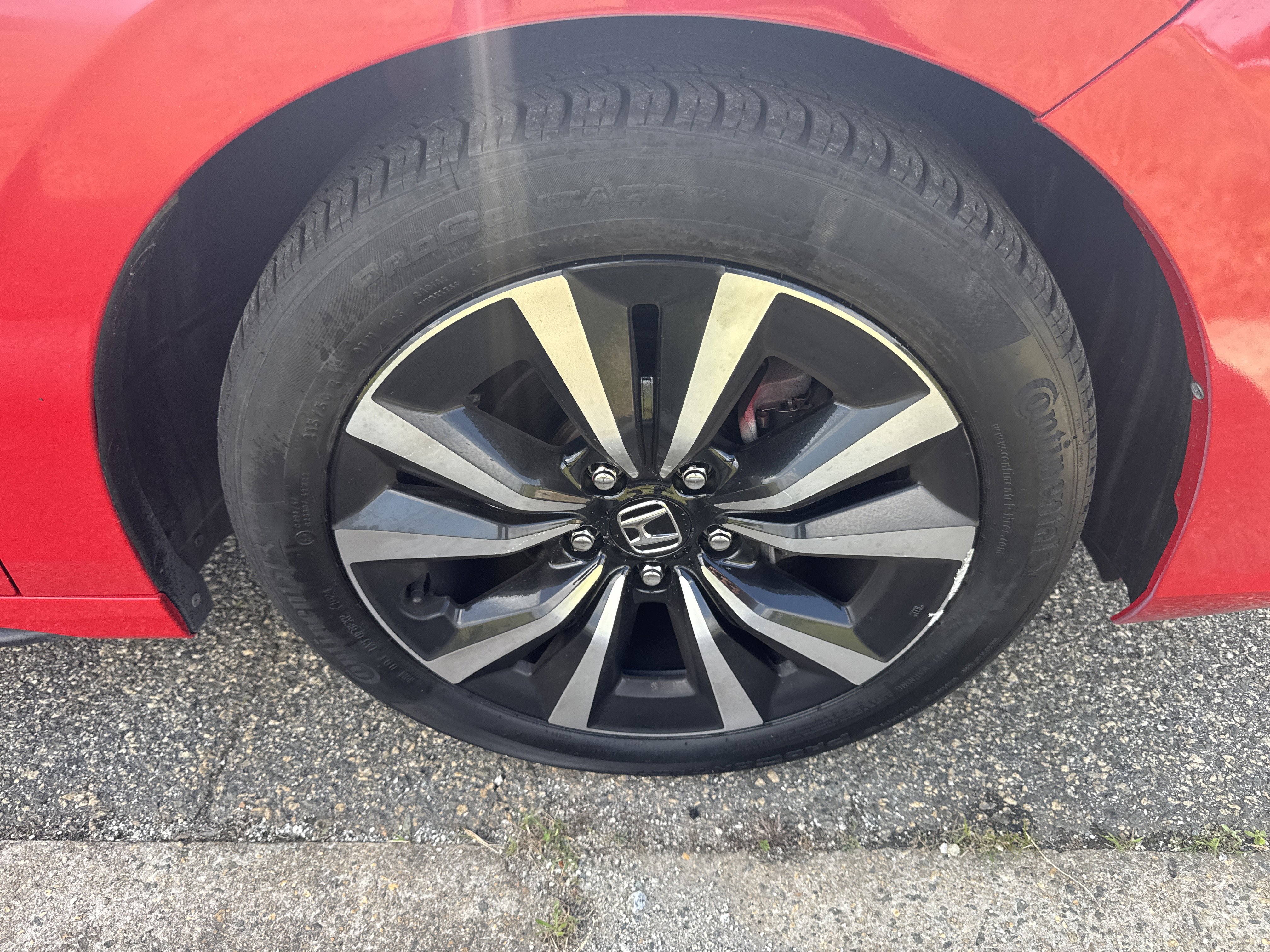 Used 2024 Honda Civic EX-L image 12