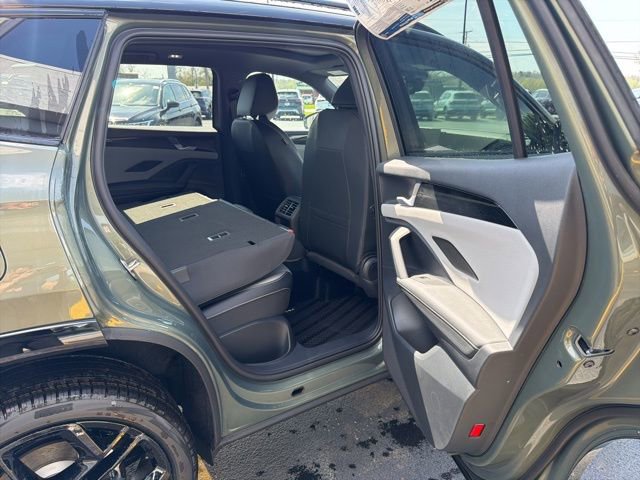 New 2026 Volkswagen Tiguan SE R-Line AWD/4WD image 24