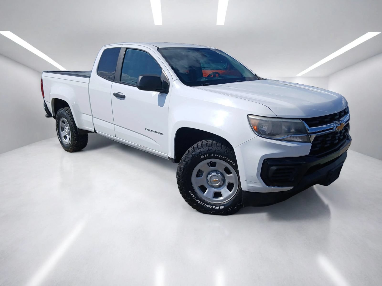 Used 2021 Chevrolet Colorado W/T w/ WT Convenience Package RWD image 1