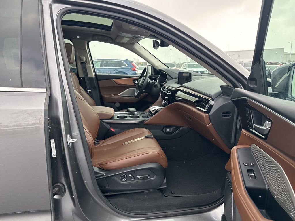 Certified 2024 Acura MDX SH-AWD w/ Technology Package image 45