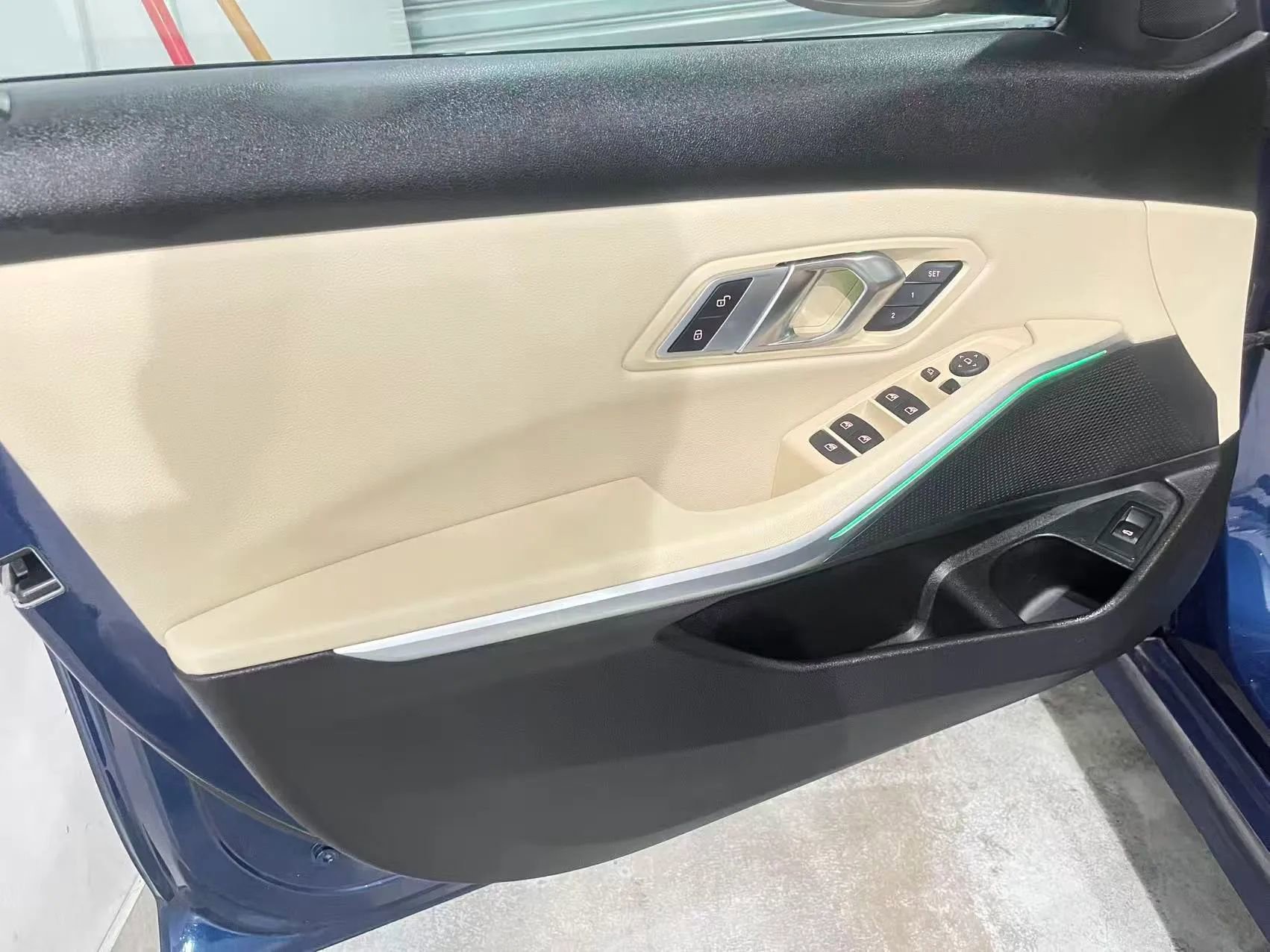 Used 2023 BMW 330i xDrive Sedan w/ Driving Assistance Package image 10