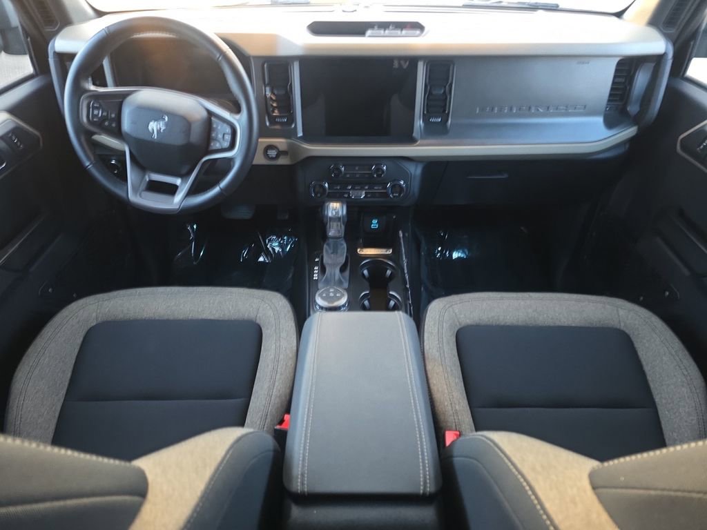 Used 2025 Ford Bronco Big Bend image 12