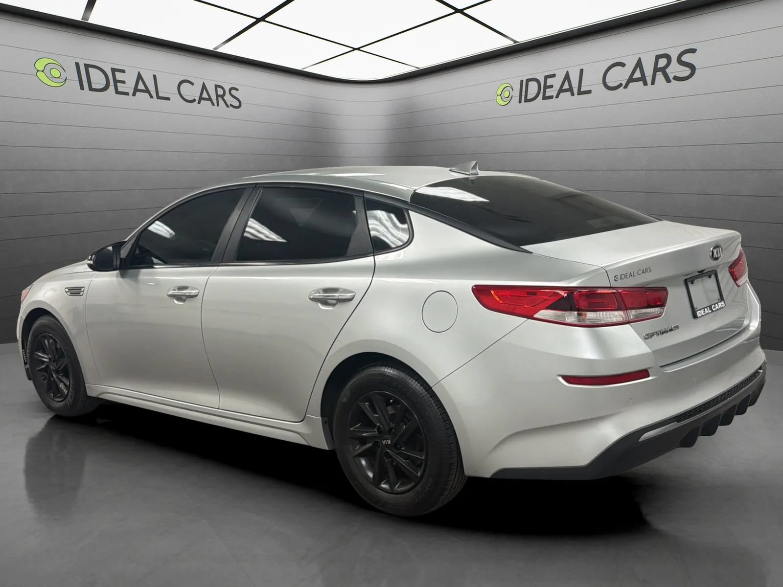 Used 2020 Kia Optima LX FWD image 7