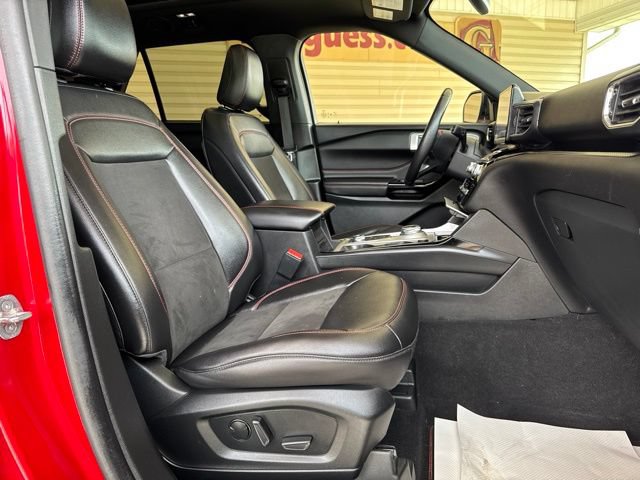 Used 2023 Ford Explorer ST-Line w/ Class IV Trailer Tow Package AWD/4WD image 23