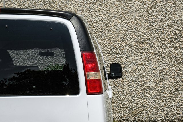 Used 2015 Chevrolet Express 2500 LT w/ LT Preferred Equipment Group RWD image 42