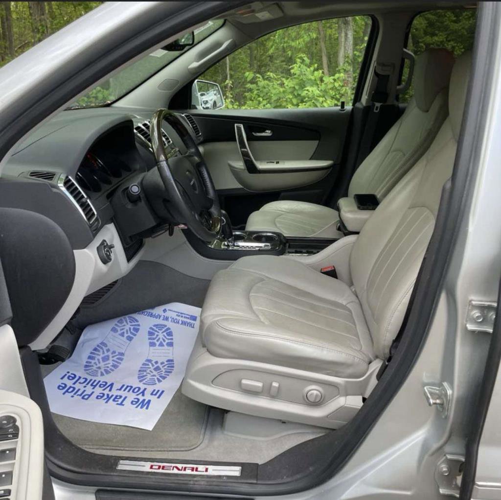 Used 2012 GMC Acadia Denali AWD/4WD image 2