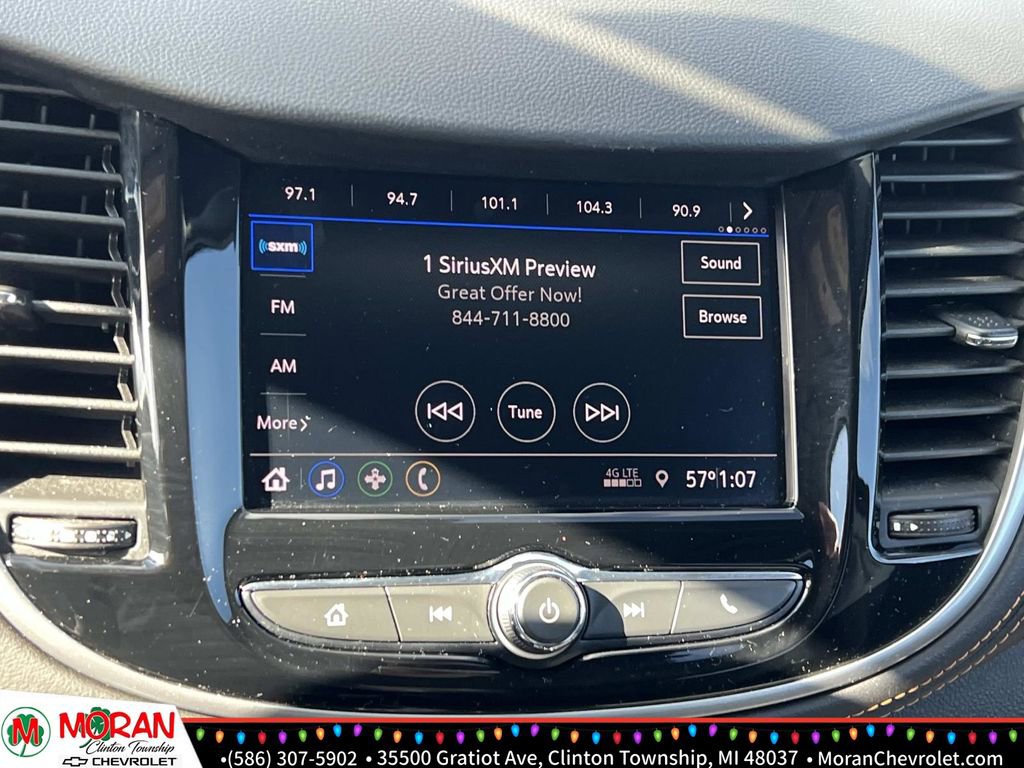 Certified 2022 Chevrolet Trax LT w/ Driver Confidence Package image 20