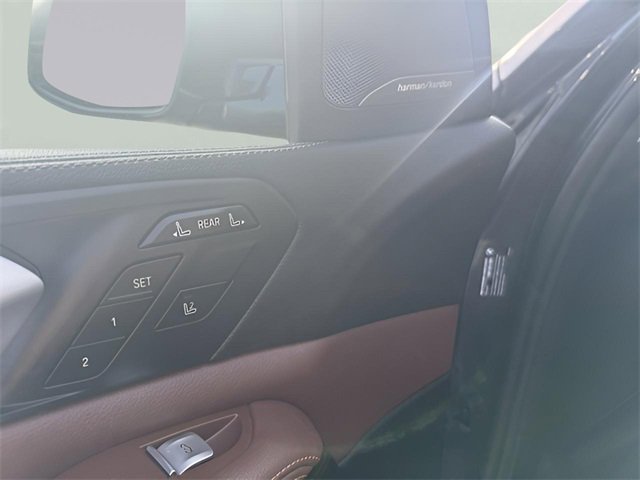 Used 2019 BMW X7 xDrive40i w/ Premium Package image 12