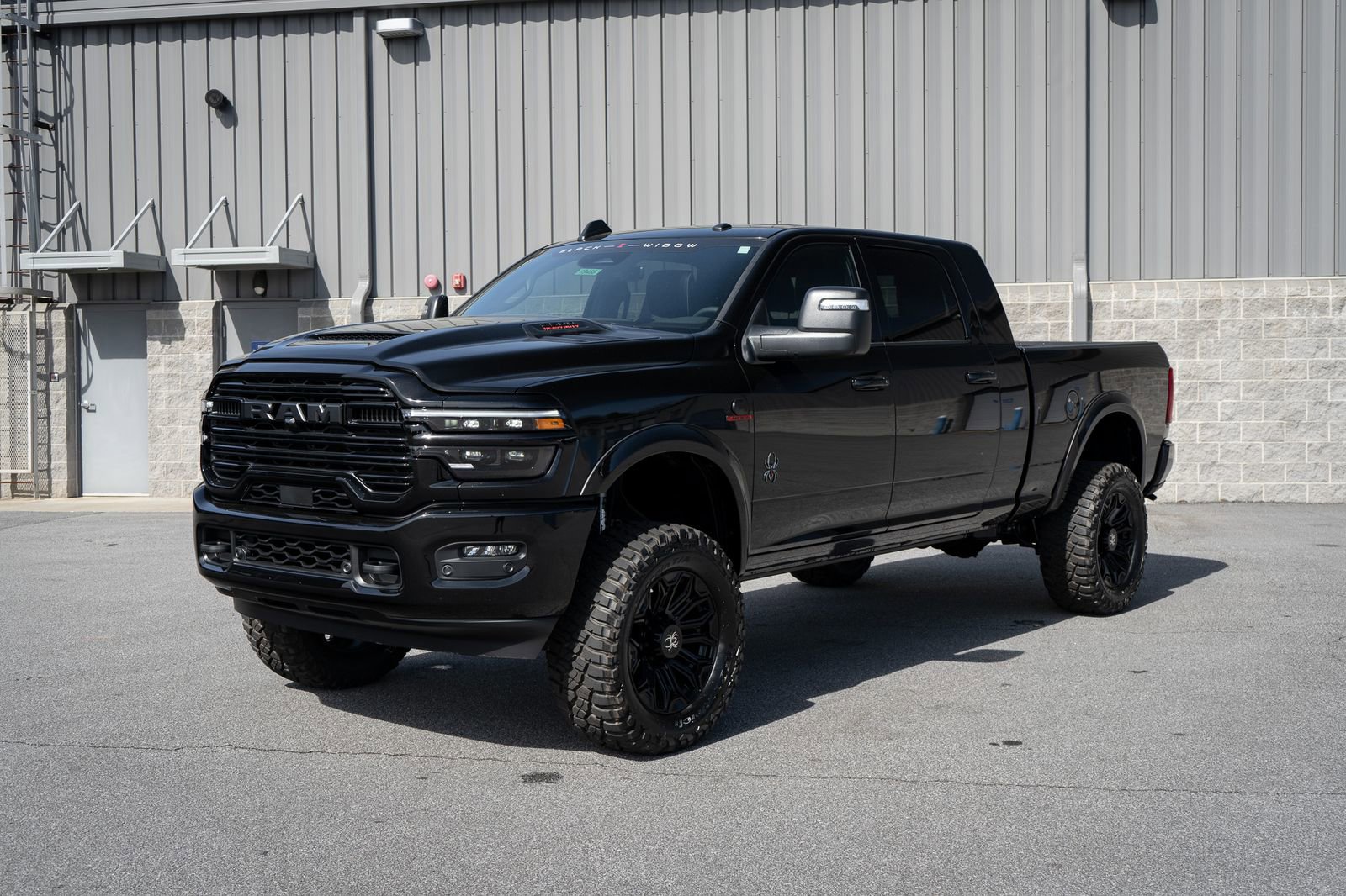 New 2026 RAM 2500 Laramie w/ Night Edition AWD/4WD image 10