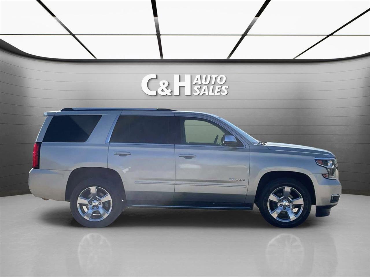 Used 2017 Chevrolet Tahoe Premier AWD/4WD image 7