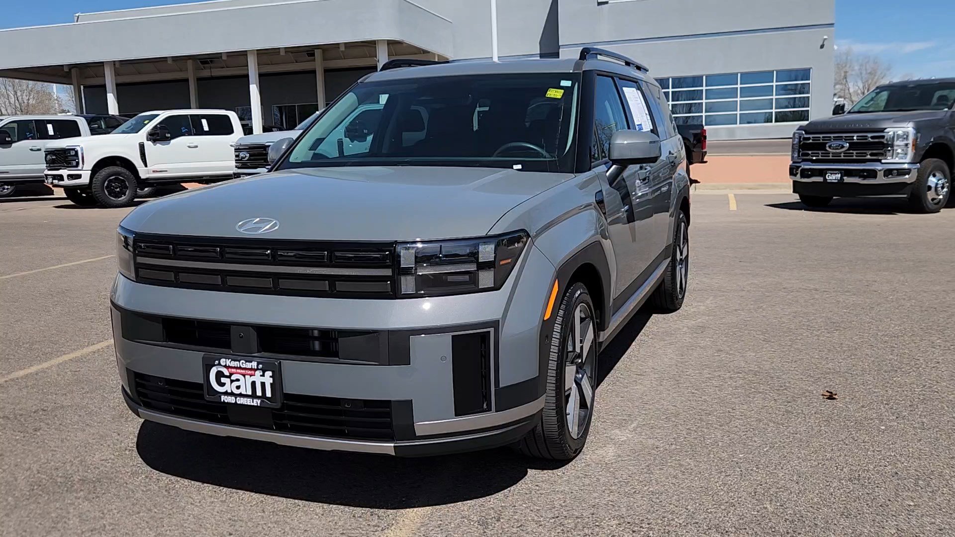 Used 2024 Hyundai Santa Fe Limited image 3