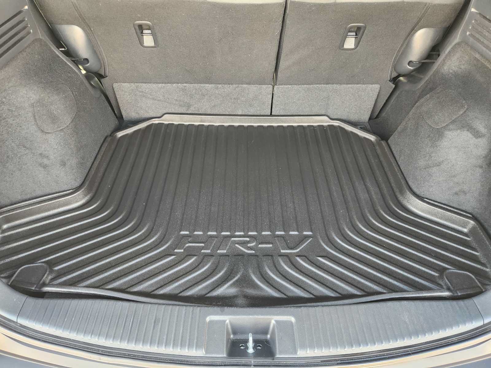 Used 2022 Honda HR-V EX image 32