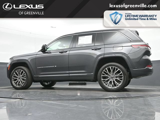 Used 2026 Jeep Grand Cherokee Summit AWD/4WD image 38