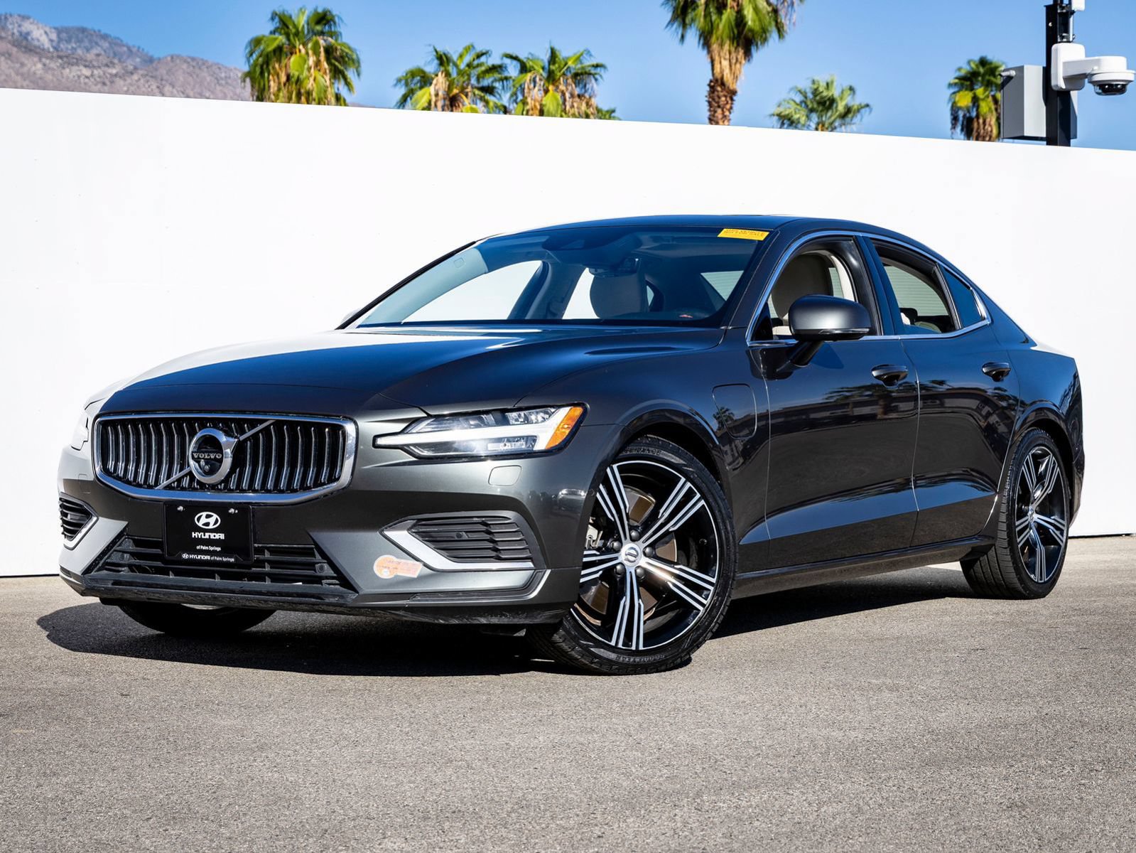 Used 2019 Volvo S60 T8 Inscription