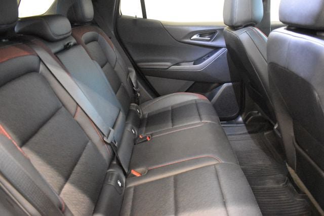 Used 2026 Chevrolet Equinox RS w/ LPO, Floor Liner Package AWD/4WD image 17