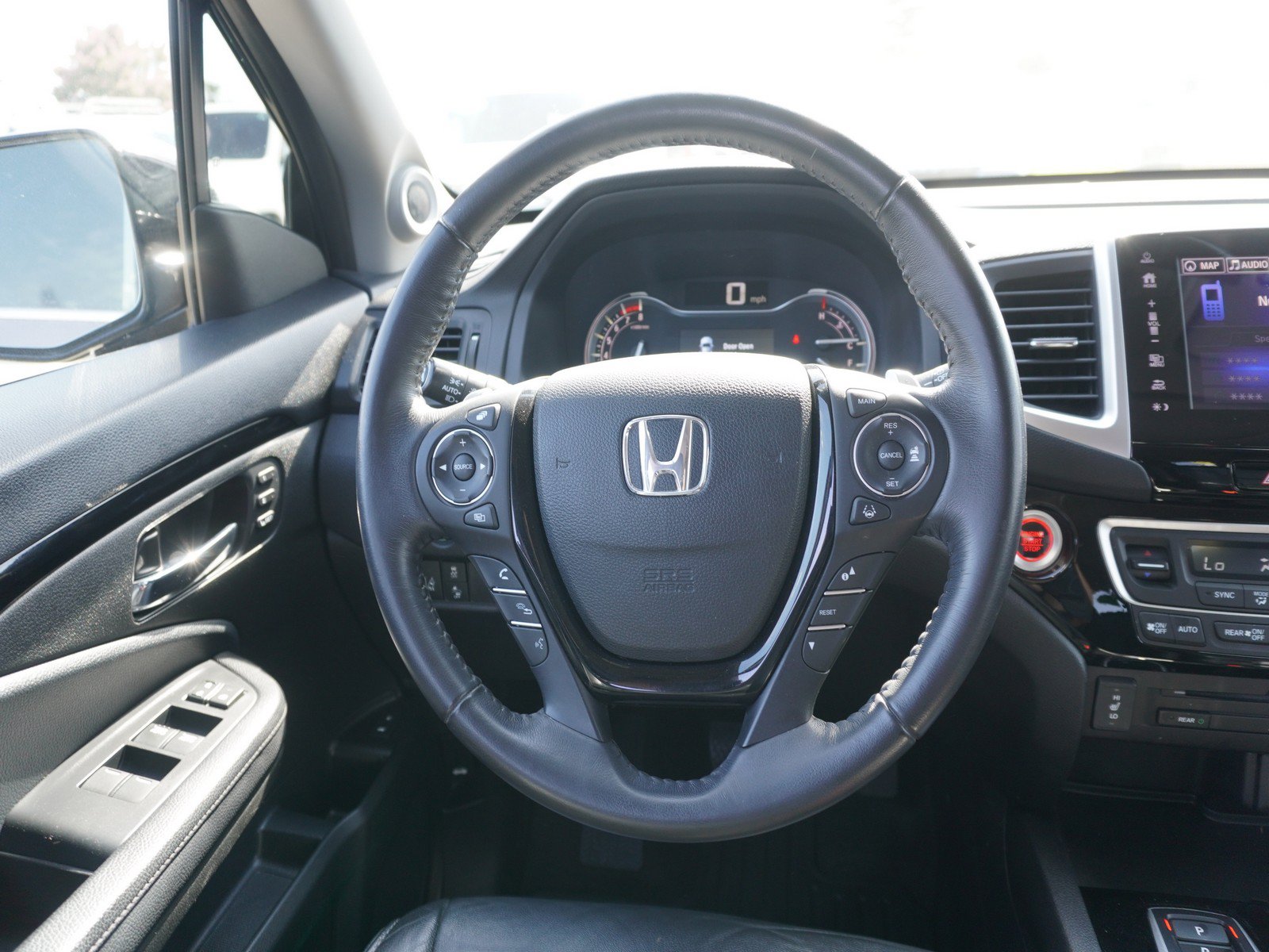 Used 2018 Honda Pilot Touring image 20