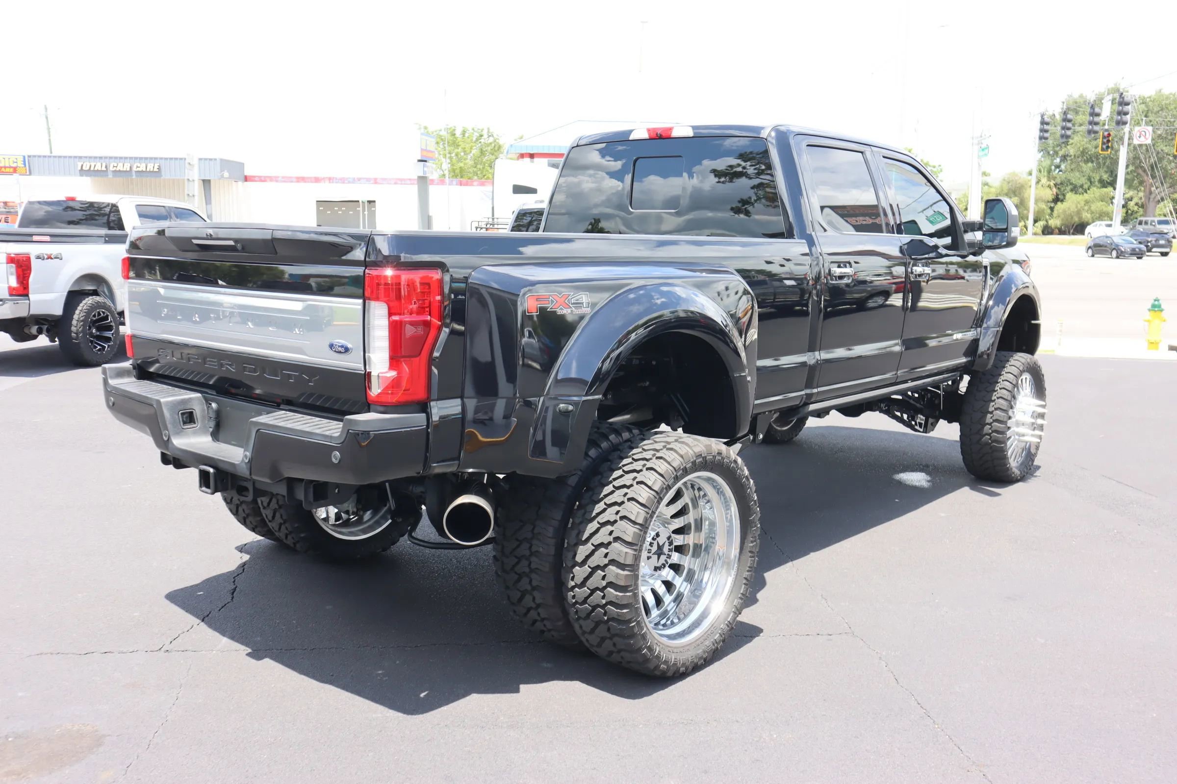 Used 2019 Ford F450 Platinum w/ Platinum Ultimate Package image 7