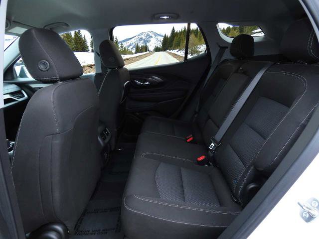 Used 2024 GMC Terrain SLE image 20