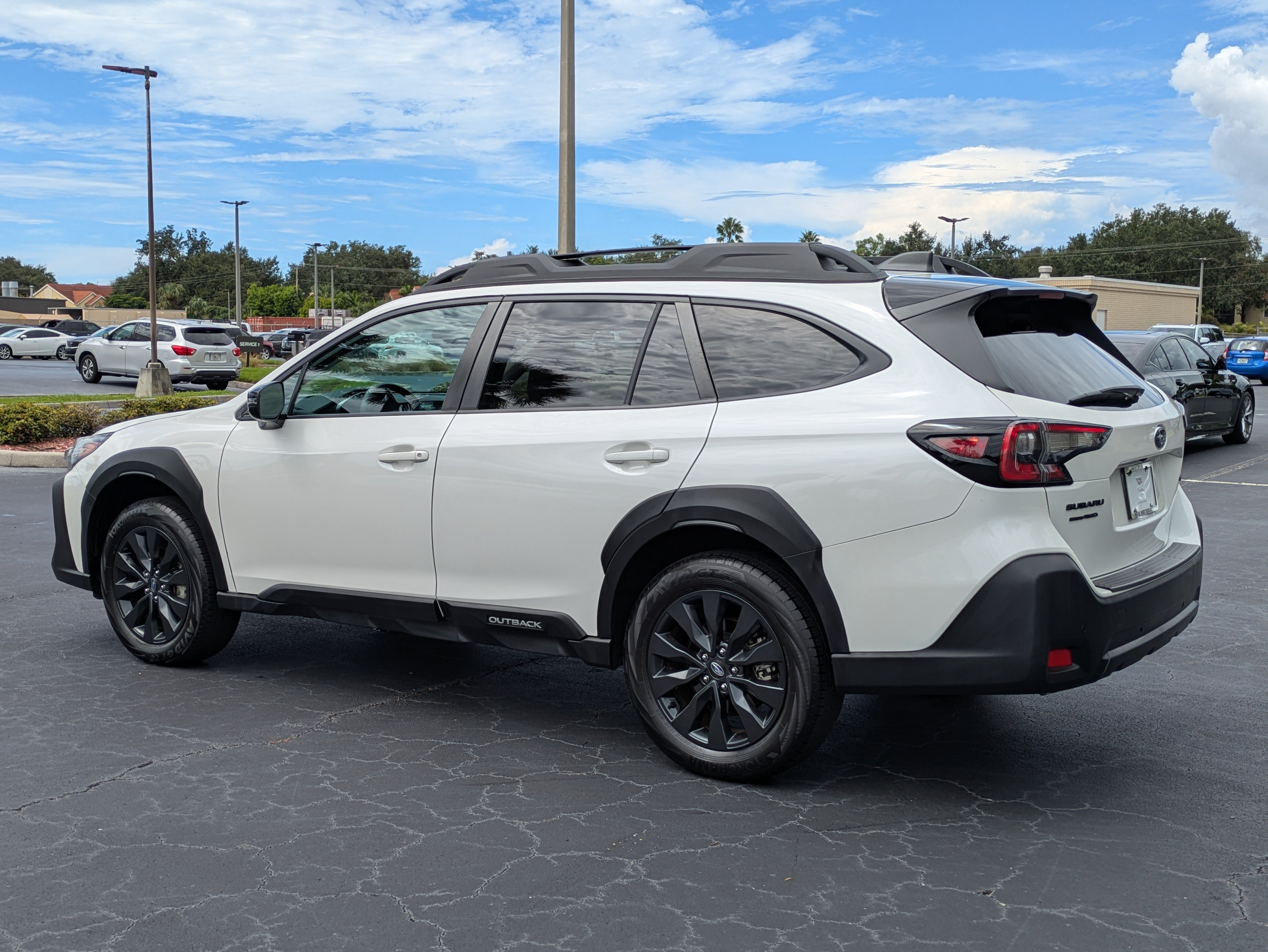 Used 2024 Subaru Outback Onyx Edition AWD/4WD image 4