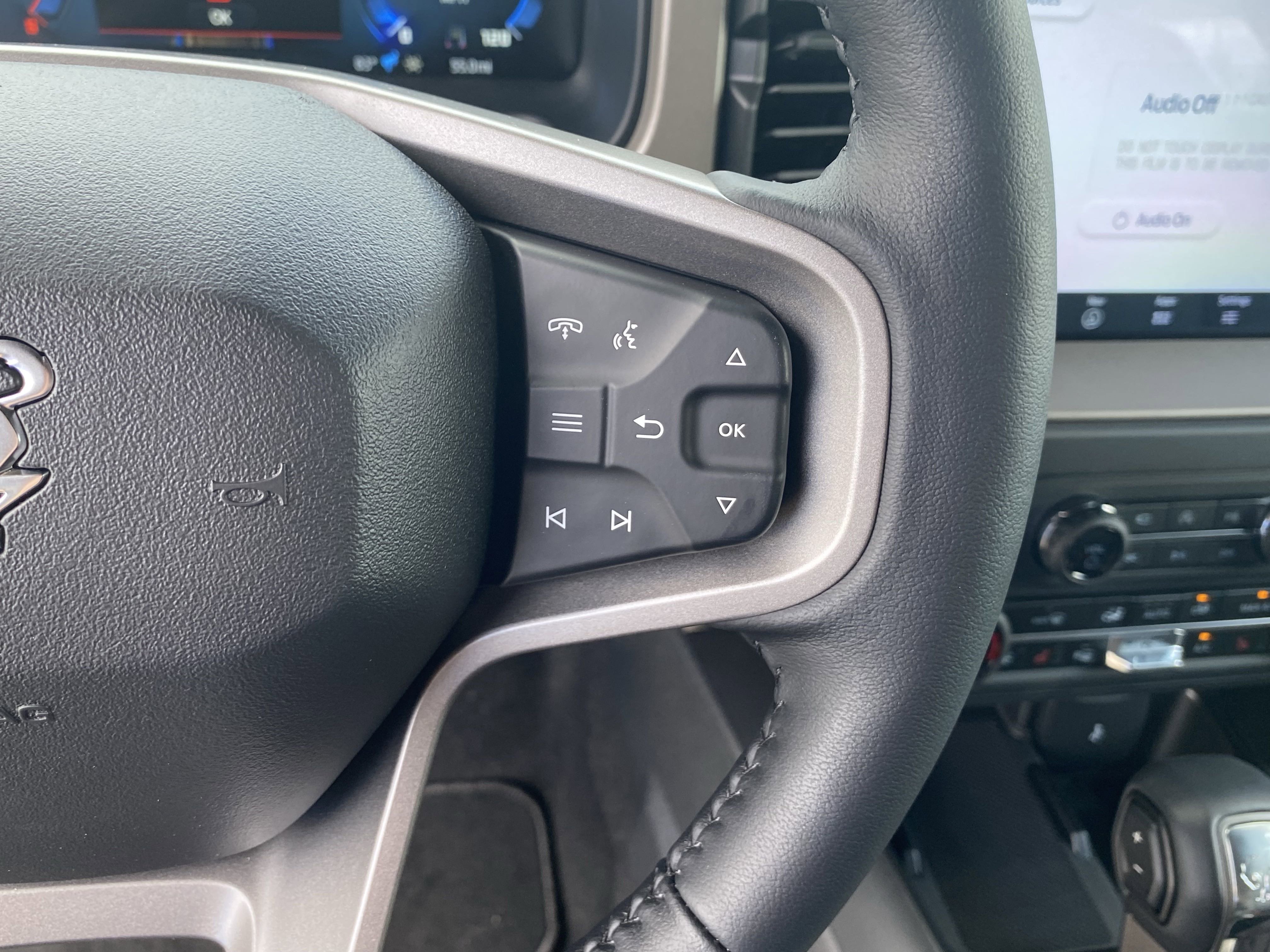 New 2025 Ford Bronco Outer Banks image 16