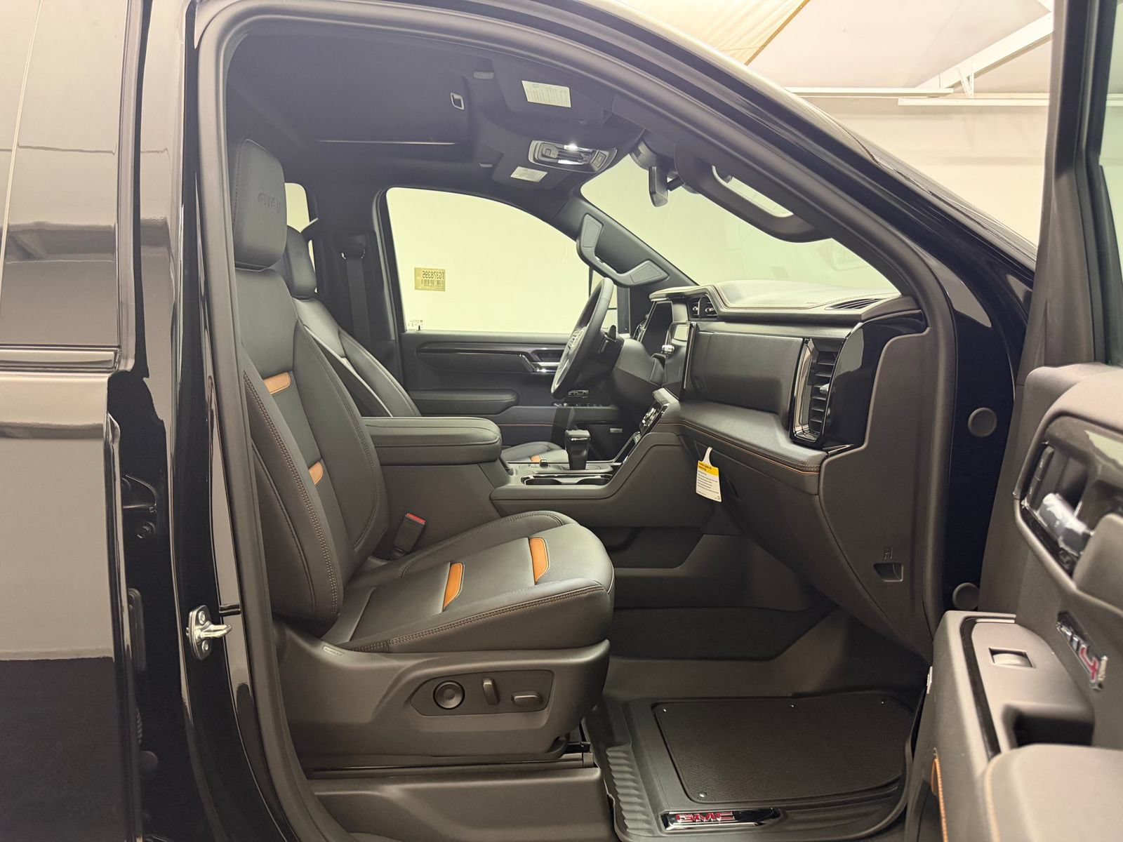 New 2026 GMC Sierra 1500 AT4 w/ AT4 Preferred Package AWD/4WD image 26