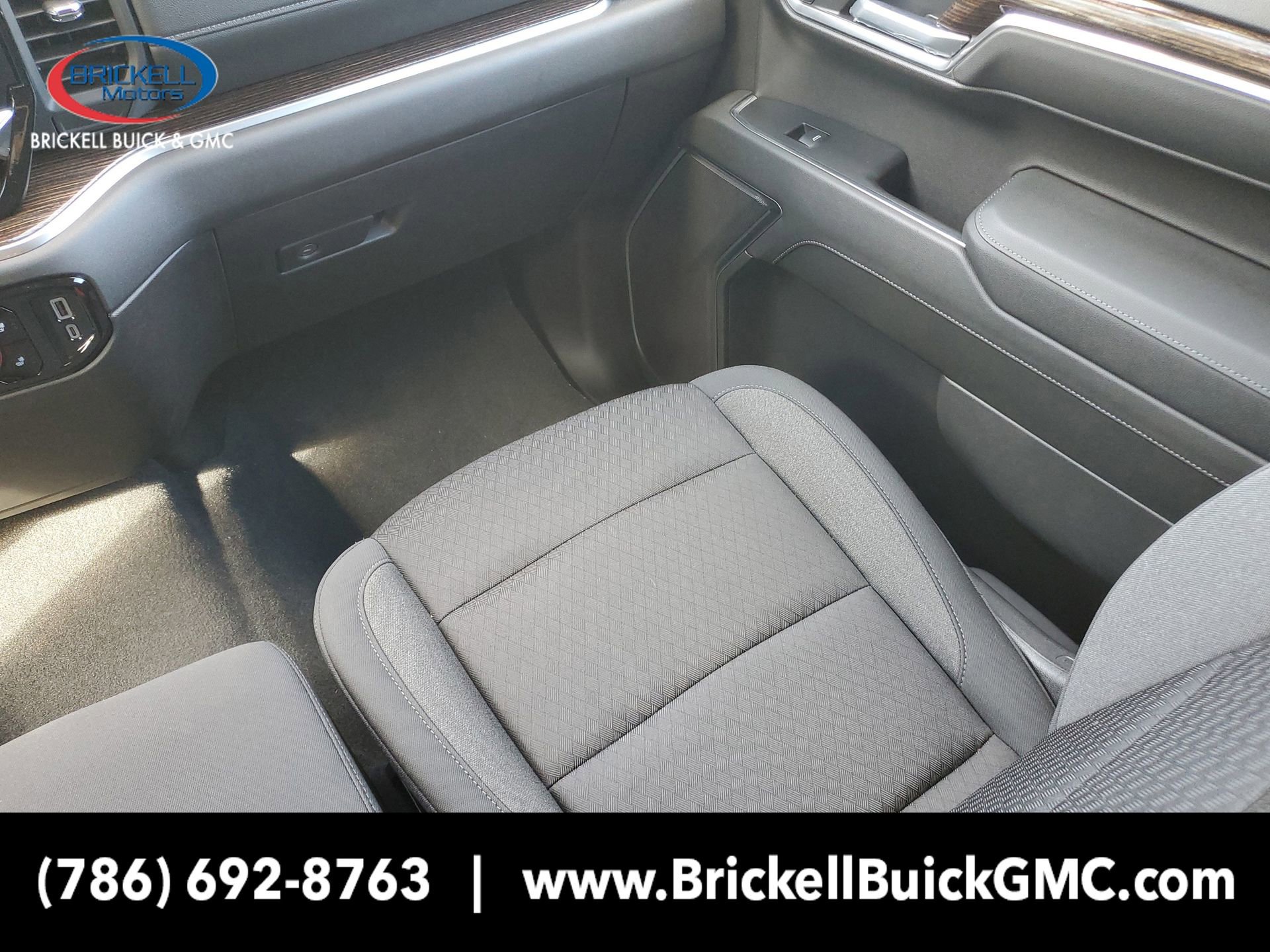 New 2024 GMC Sierra 1500 Elevation image 15