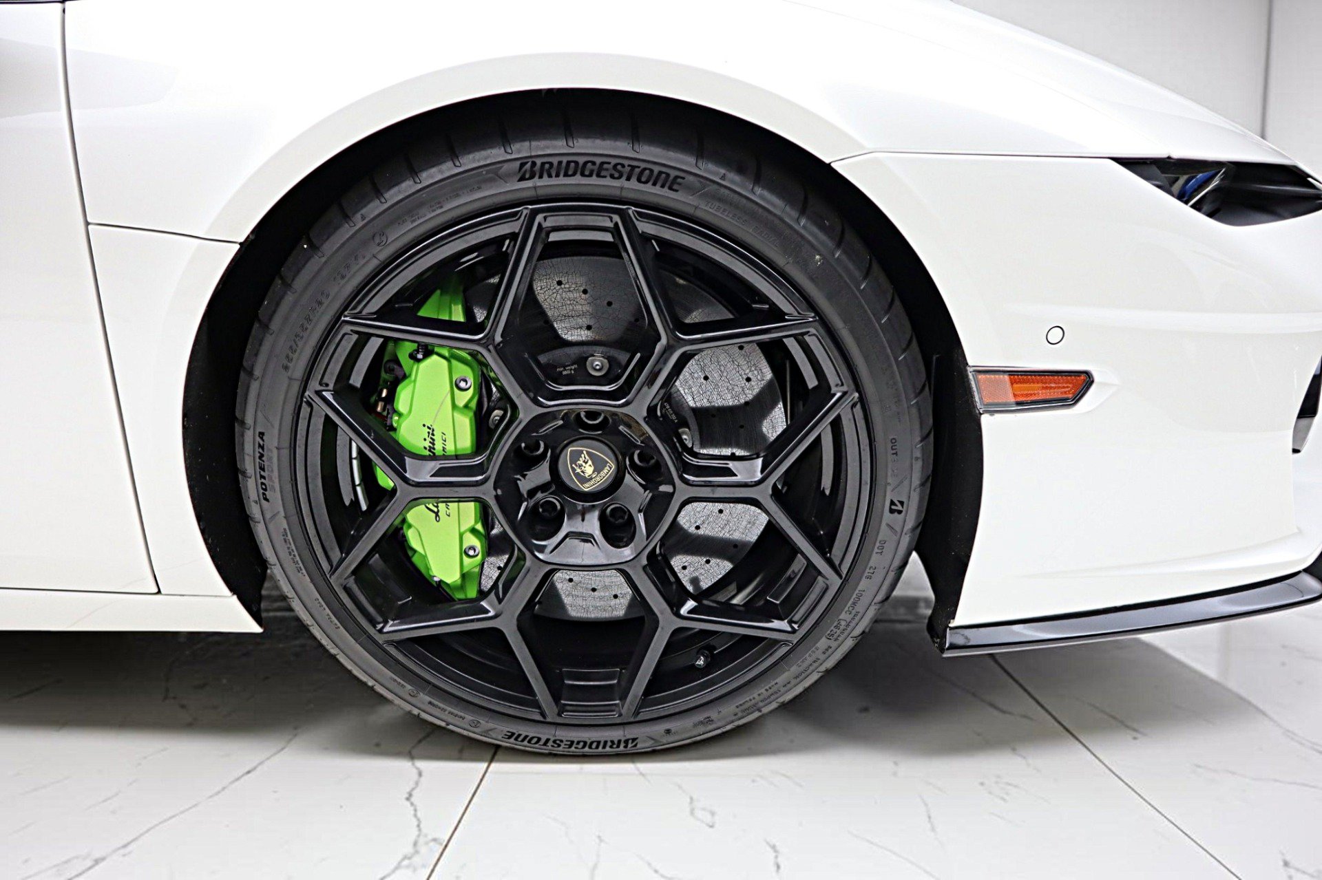 Used 2026 Lamborghini Temerario AWD/4WD image 41