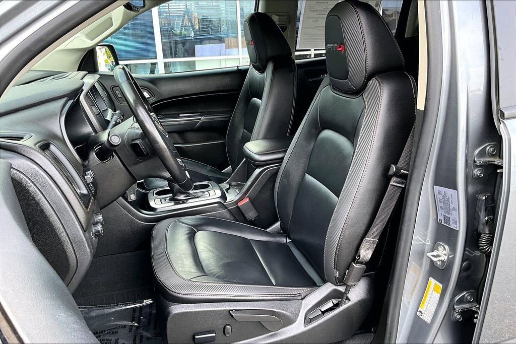 Used 2022 GMC Canyon AT4 image 22