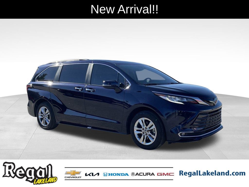 Used 2023 Toyota Sienna Limited