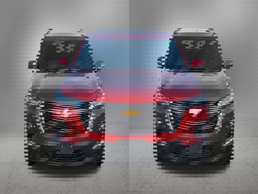 Used 2024 Chevrolet Traverse LT image 9