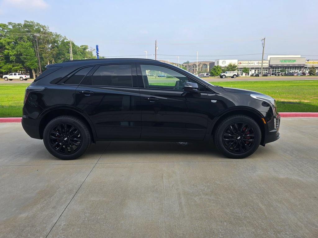New 2026 Cadillac XT5 Sportv w/ LPO, Onyx Lite Package AWD/4WD image 7