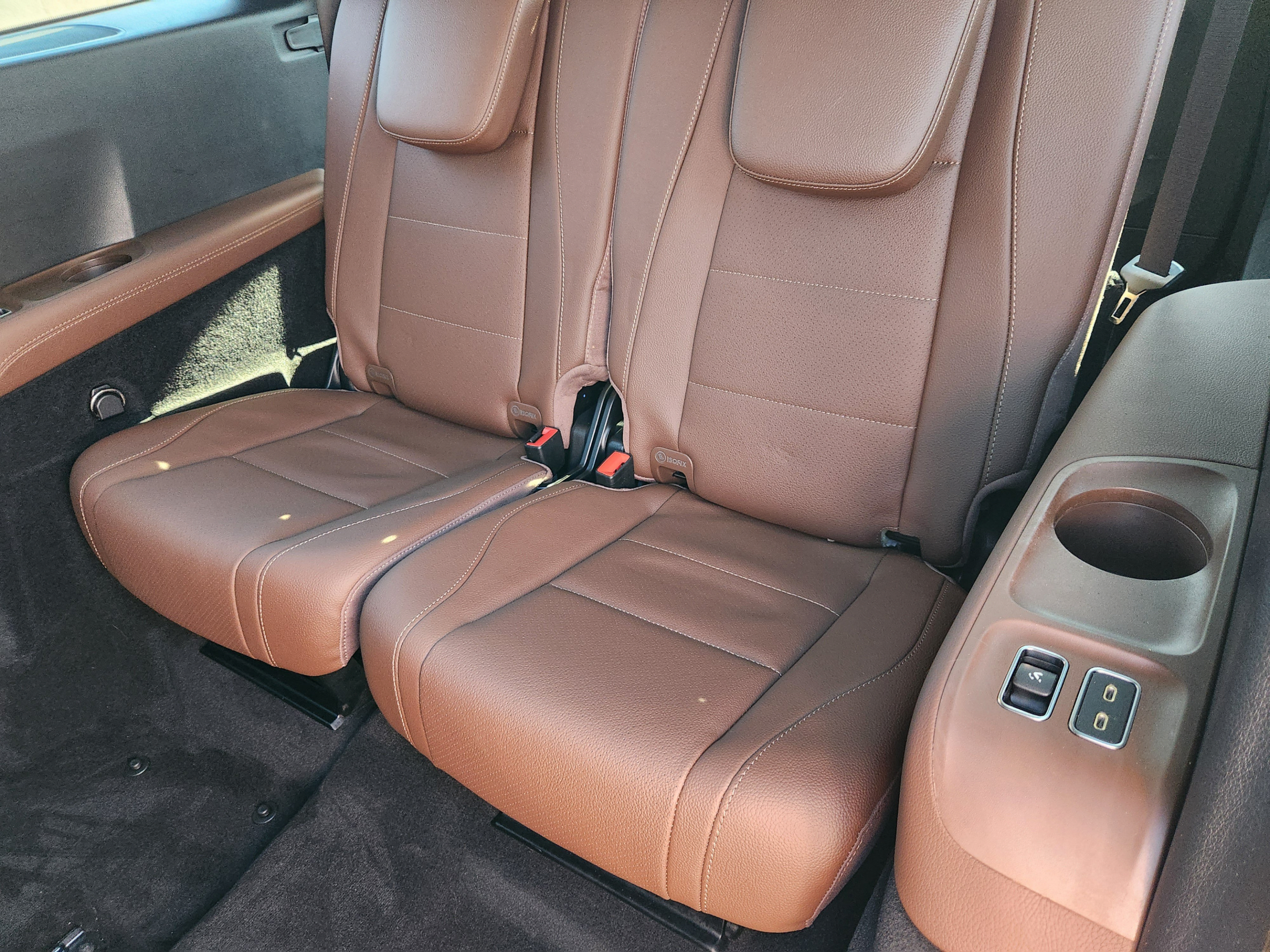 Used 2024 Mercedes-Benz GLS 450 4MATIC image 29