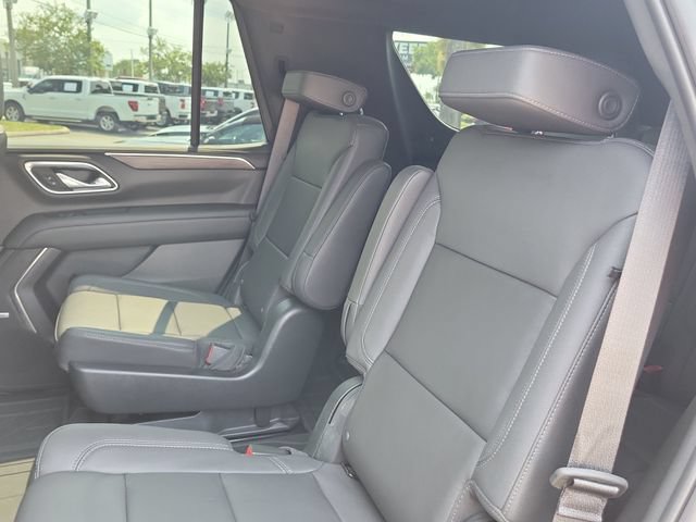 Certified 2023 Chevrolet Tahoe Z71 w/ Luxury Package AWD/4WD image 20