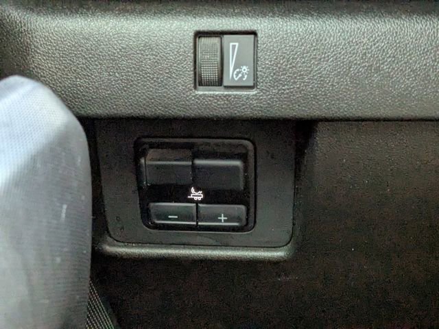 Used 2023 Chevrolet Colorado Trail Boss w/ Technology Package image 21