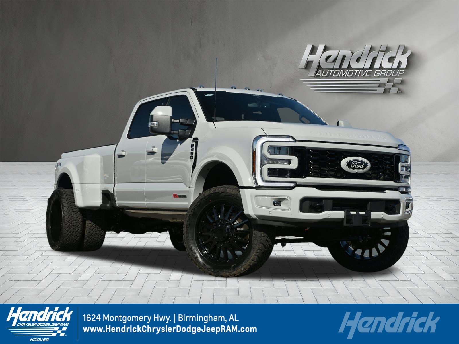 Used 2026 Ford F450 Platinum image 1