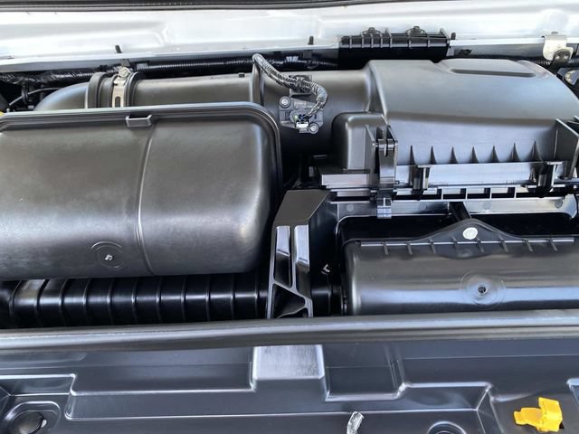 Used 2024 Ford E-450 and Econoline 450 Super Duty w/ Power Windows & Locks Group RWD image 29