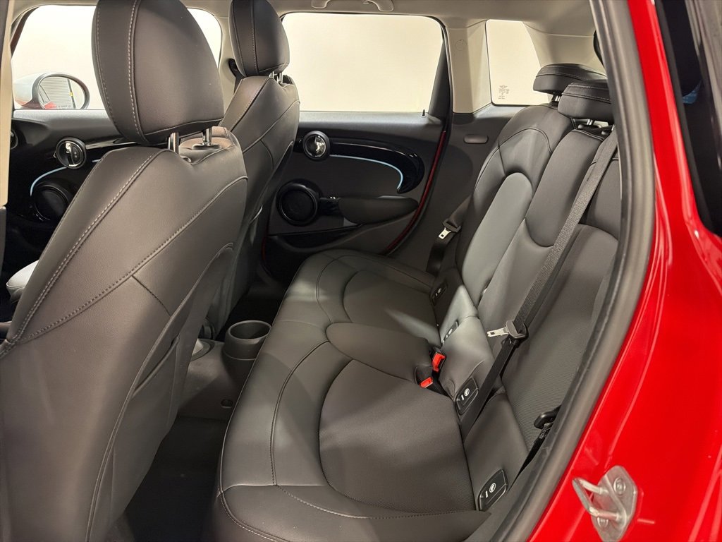 Used 2023 MINI Cooper S image 22