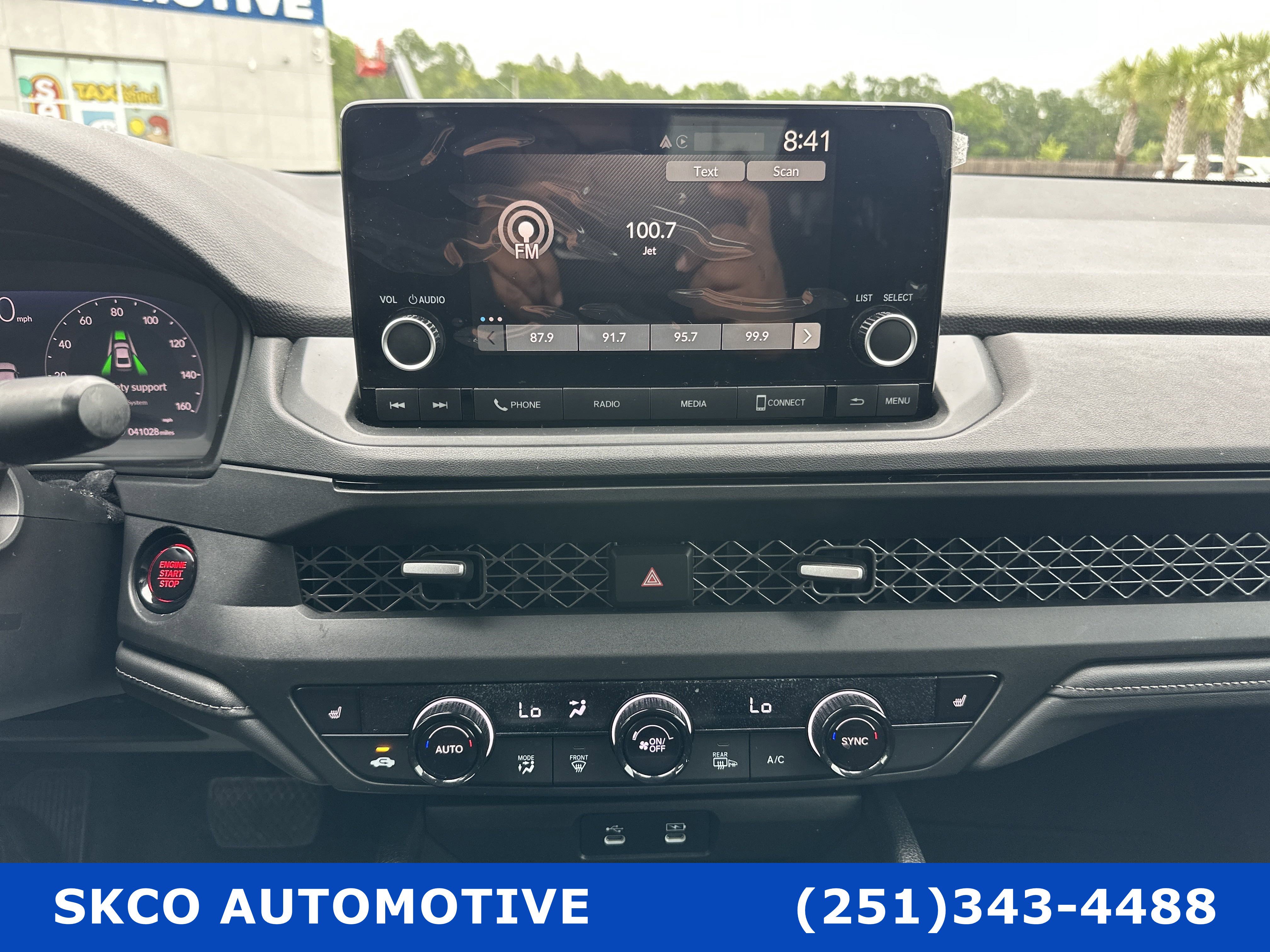 Used 2023 Honda Accord EX image 16