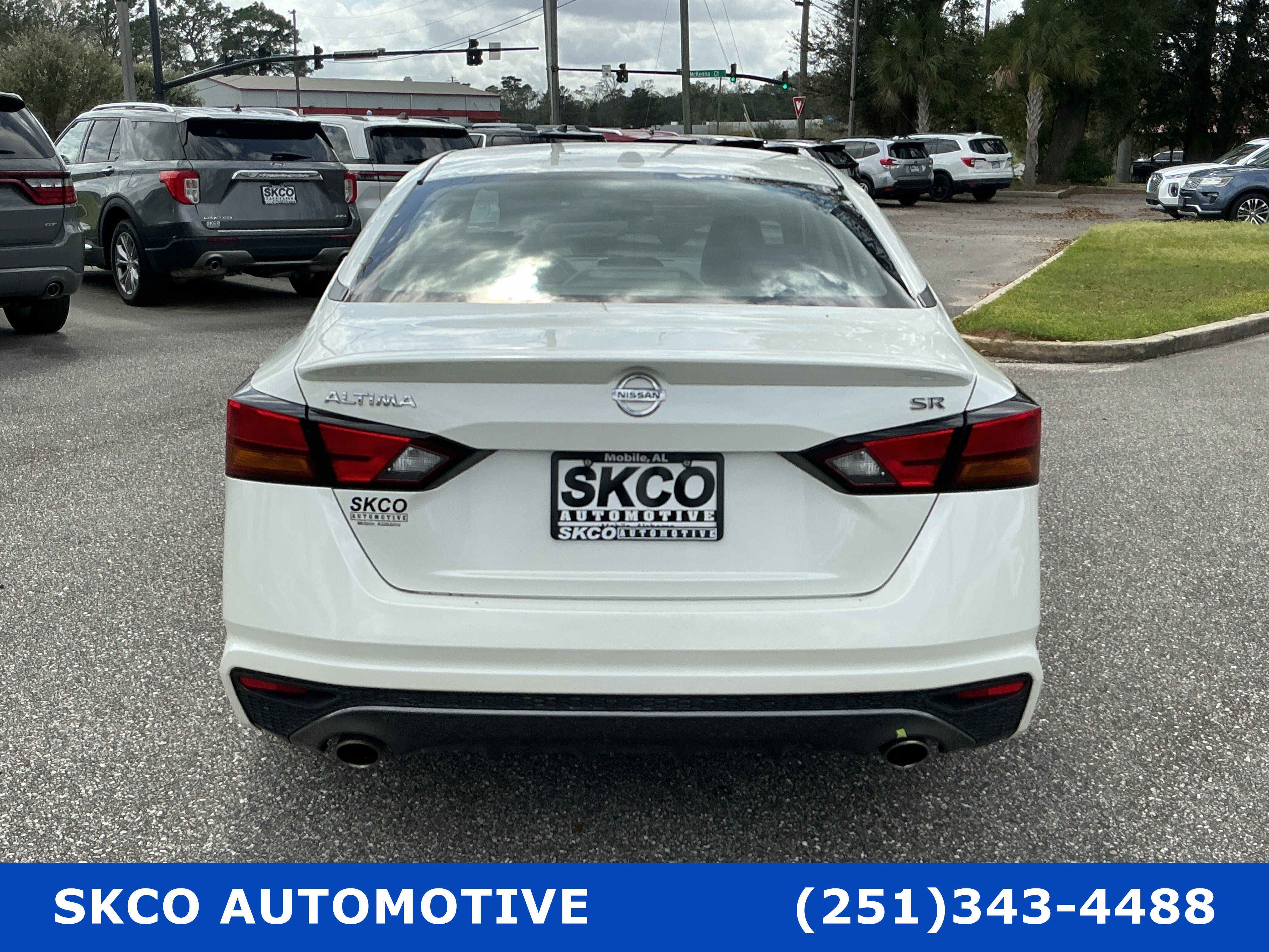 Used 2019 Nissan Altima 2.5 SR w/ SR Premium Package image 4