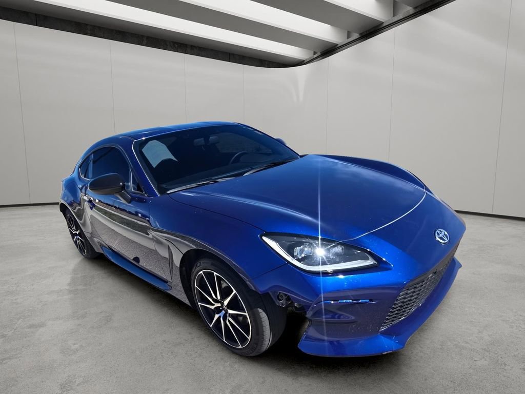 Used 2024 Toyota GR86 image 7