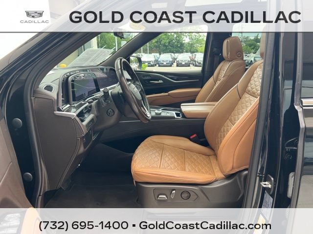 Certified 2022 Cadillac Escalade Premium Luxury AWD/4WD image 19